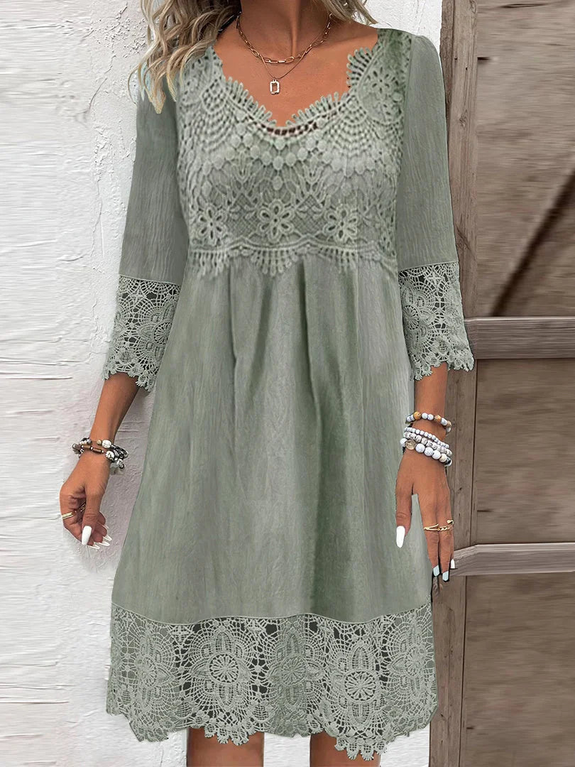 Costanza – Green Women's Lace Trim Button V-Neck Midi Dress