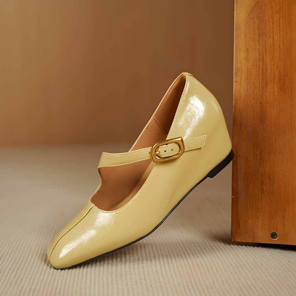 Viora | Mary Jane Wedge Heels