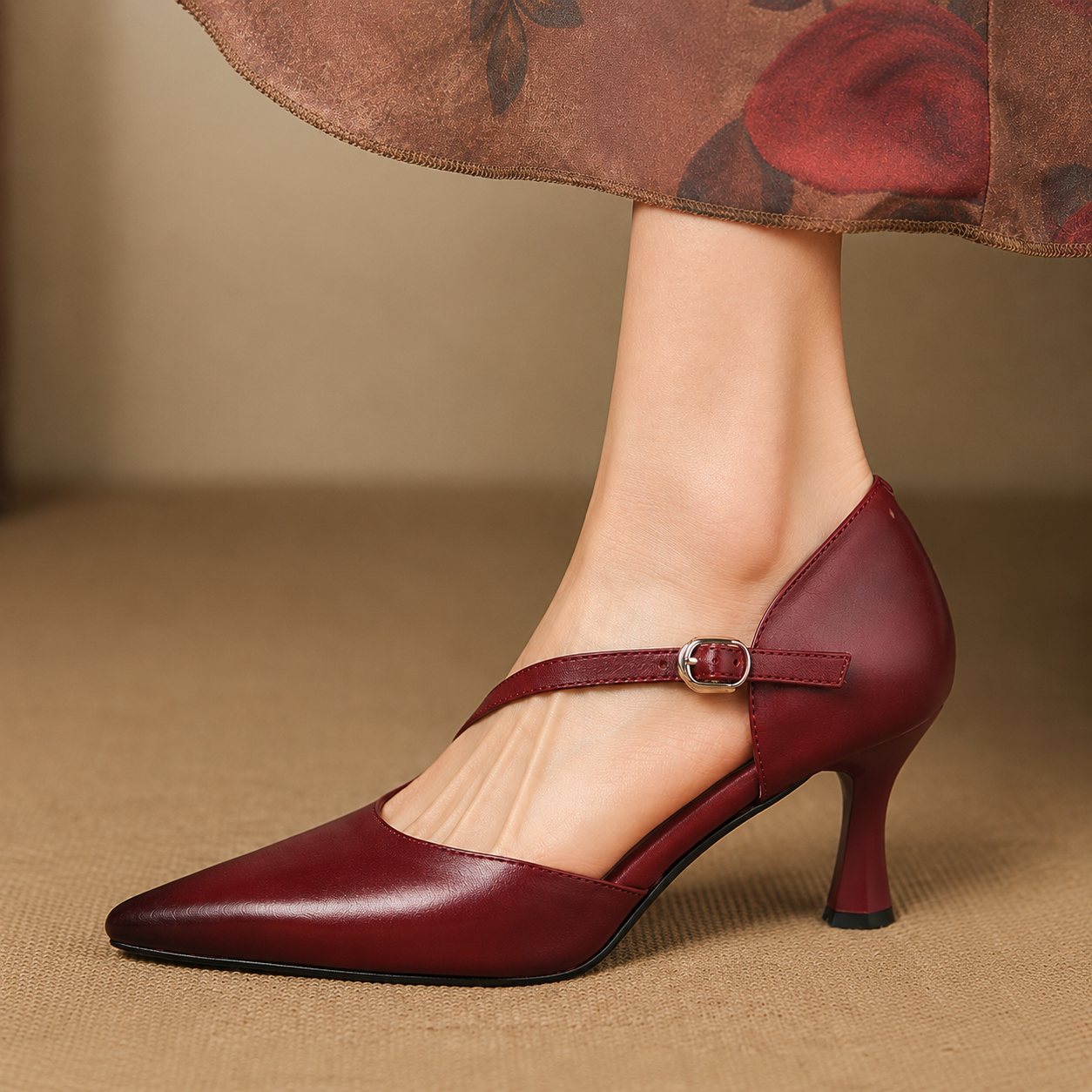 Avena | Crossover Strap Kitten Heels