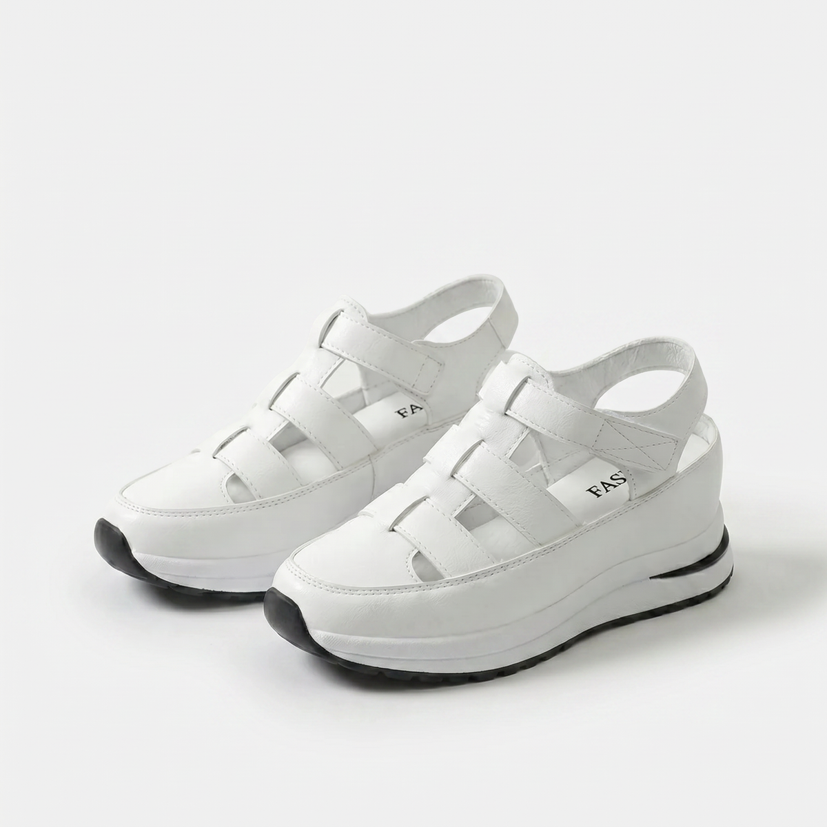 Heidi™ | Breathable sandals with closed toes
