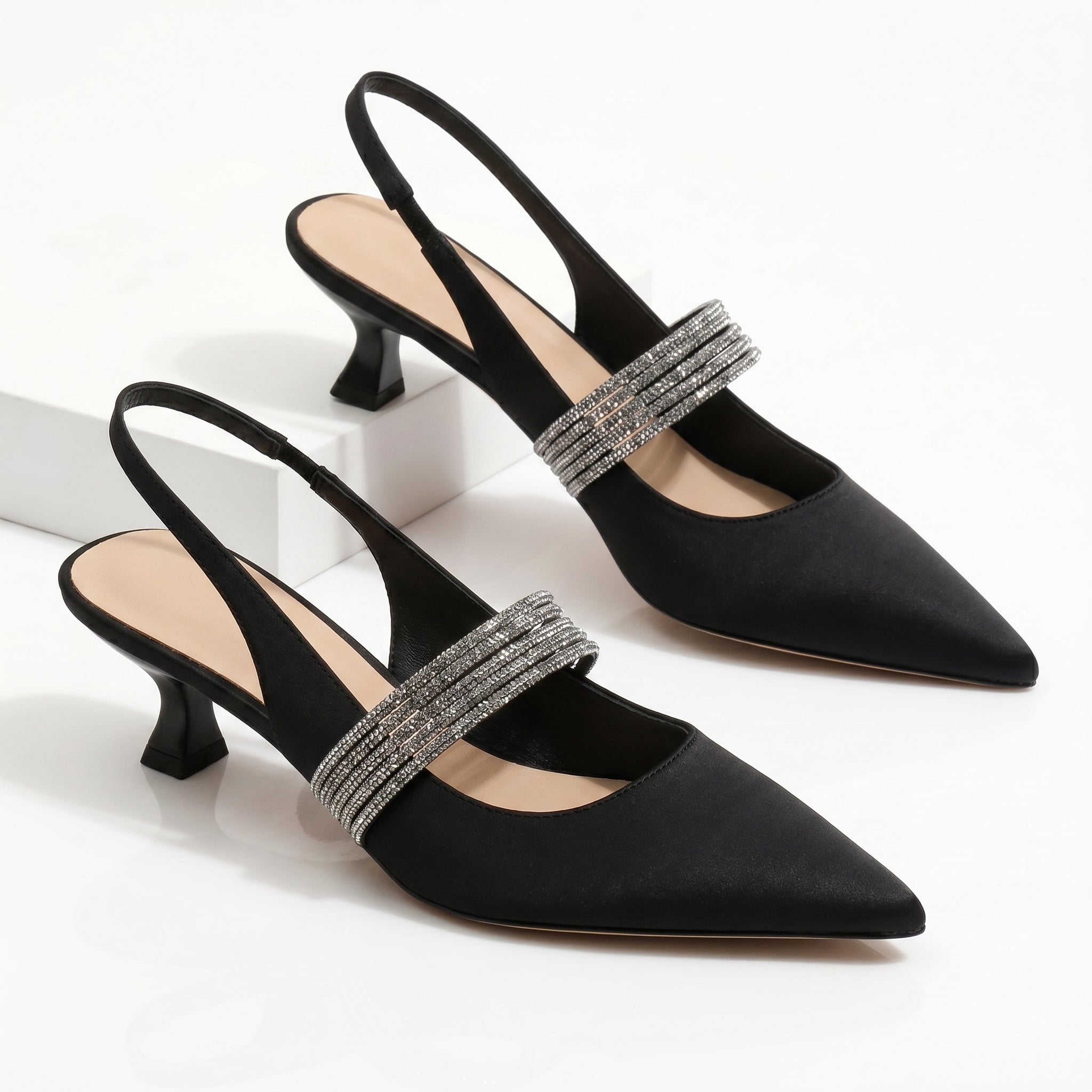 Ginevra | Kitten Heel with Crystals
